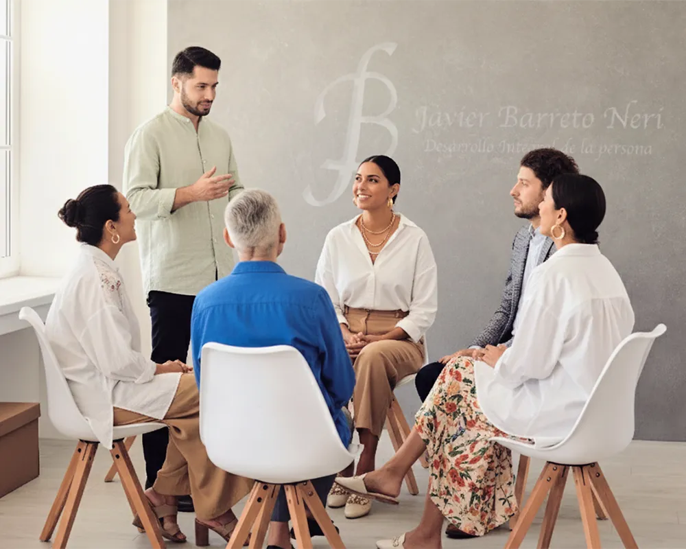 Docencia, capacitación y desarrollo humano